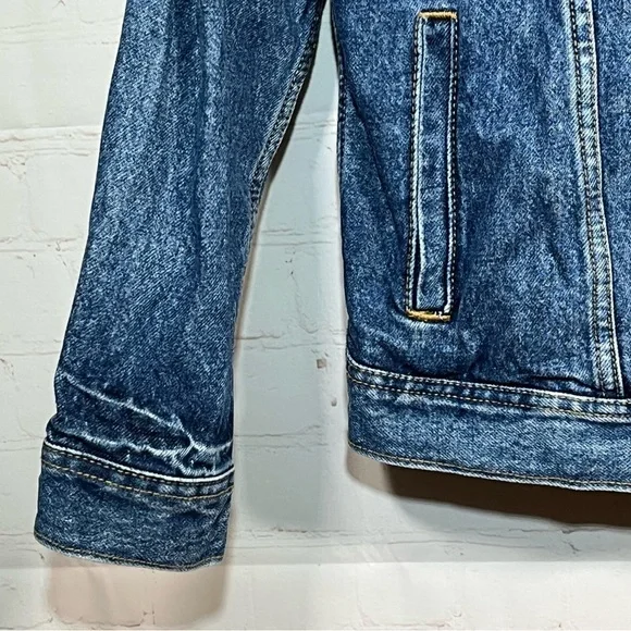 Old Navy Boyfriend Trucker Denim Jean Jacket Womens Size Large Blue - Picture 6 of 11